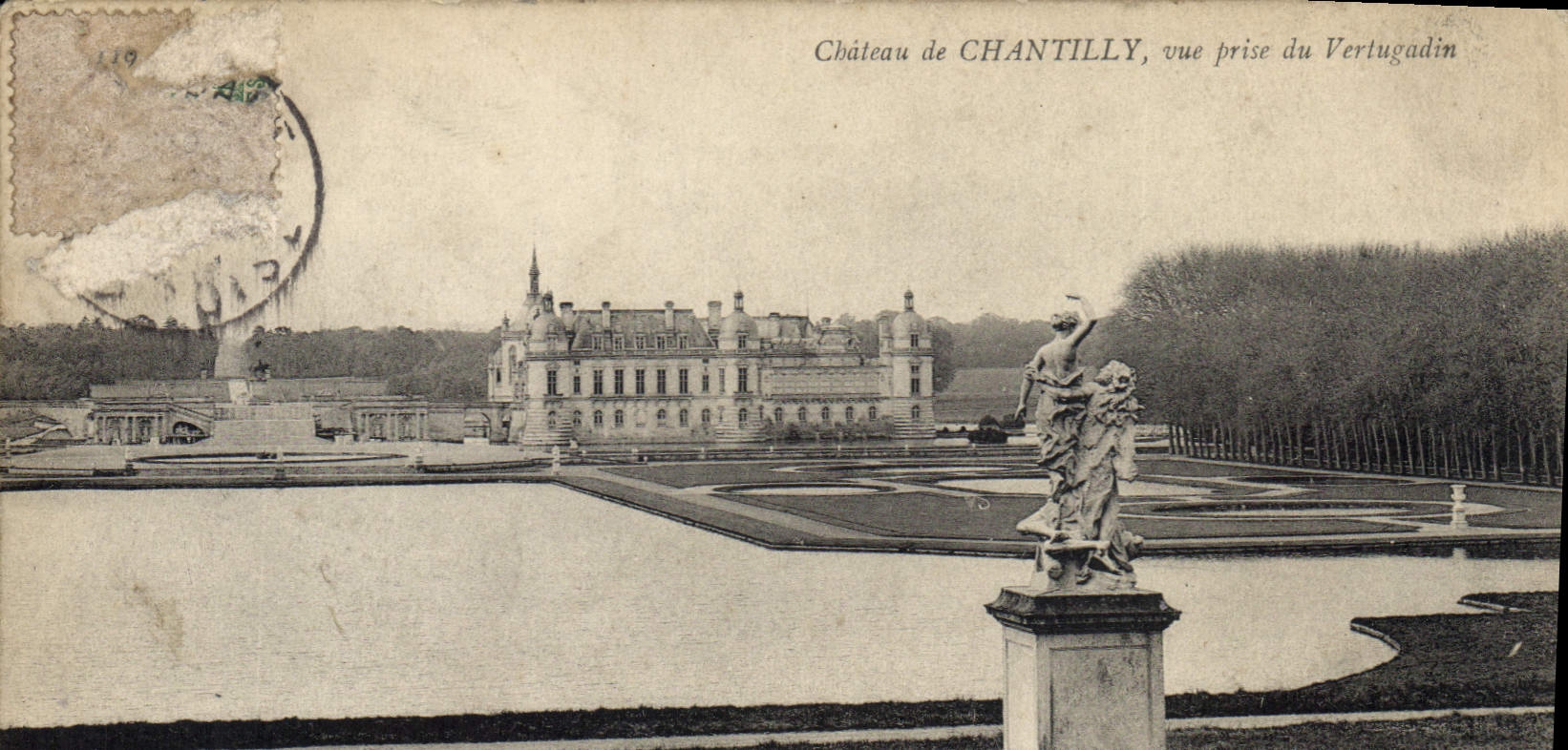 CPA Chateau de Chantilly vue prise du Vertugadin 