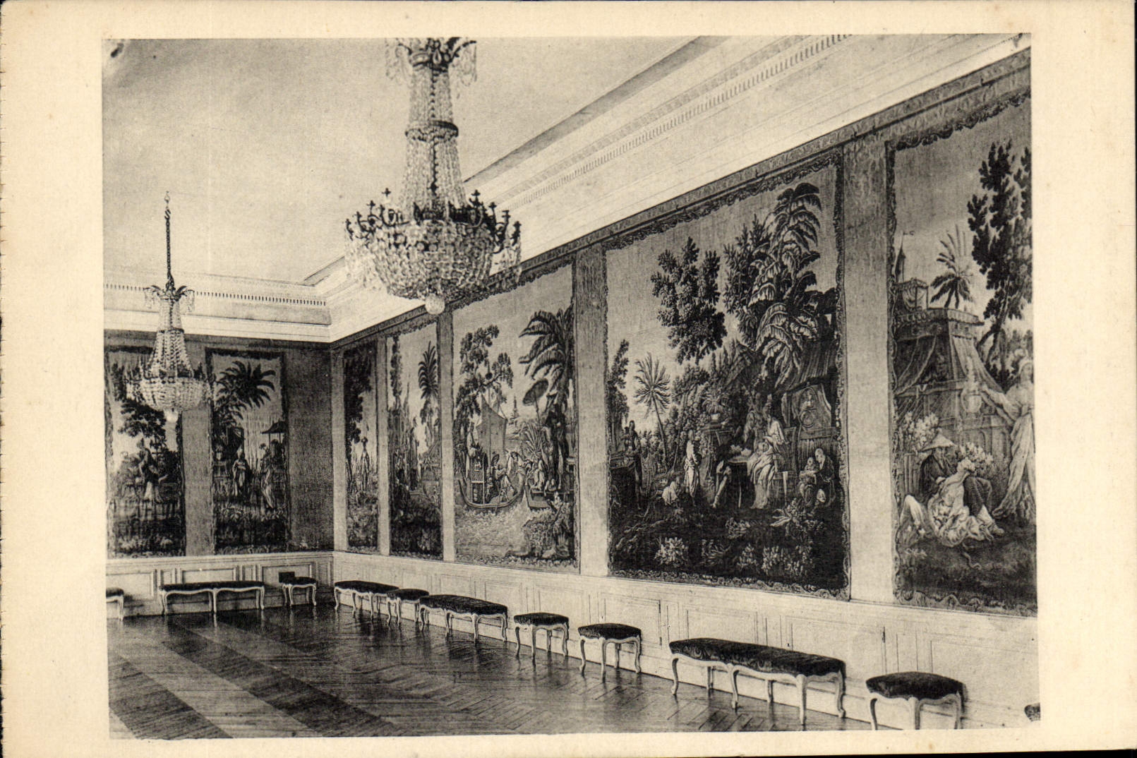 CPA Chateau de Compiegne Salle des Tapisseries d'Aubusson