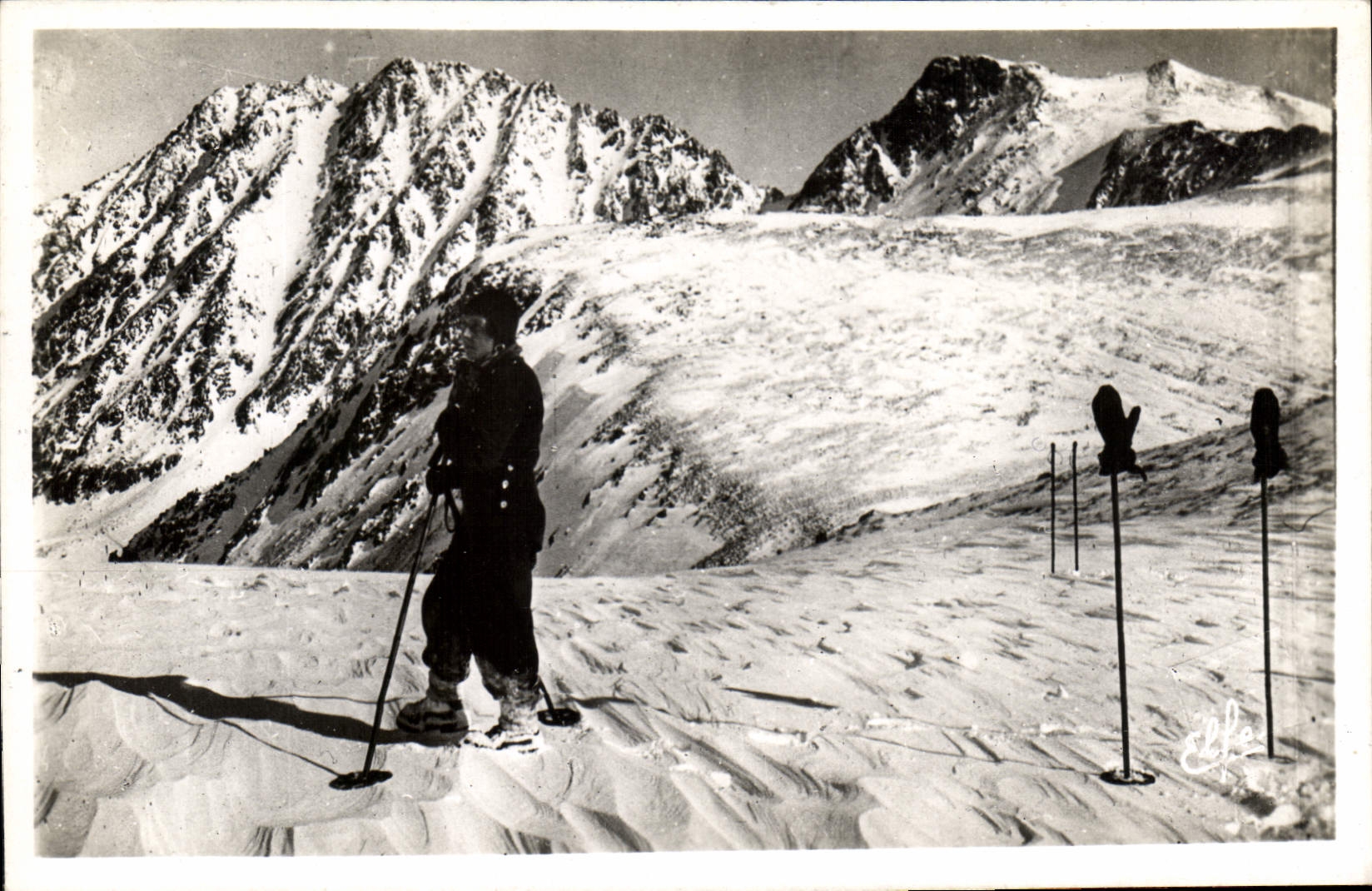 CPA Les Sports d'Hiver a Puymorens Ski Porteille de Kerfourg Pic Pedroux et le pic de Coume d'or