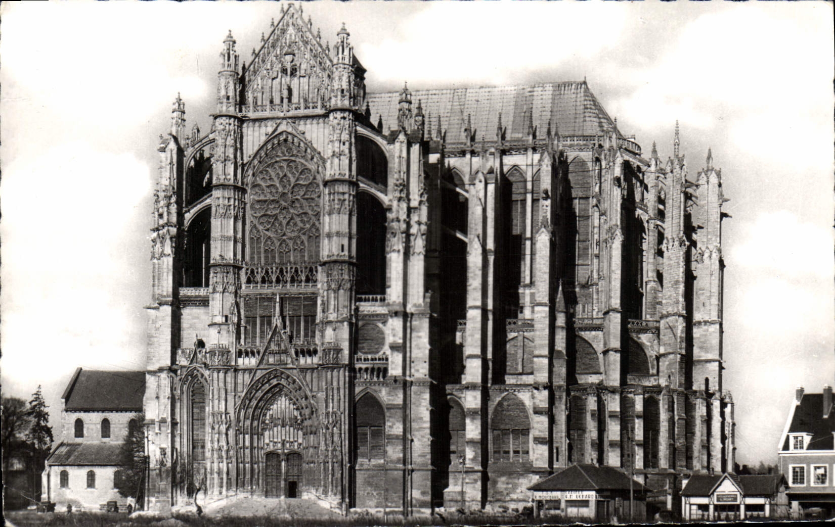 CPA Beauvais la Cathedrale 