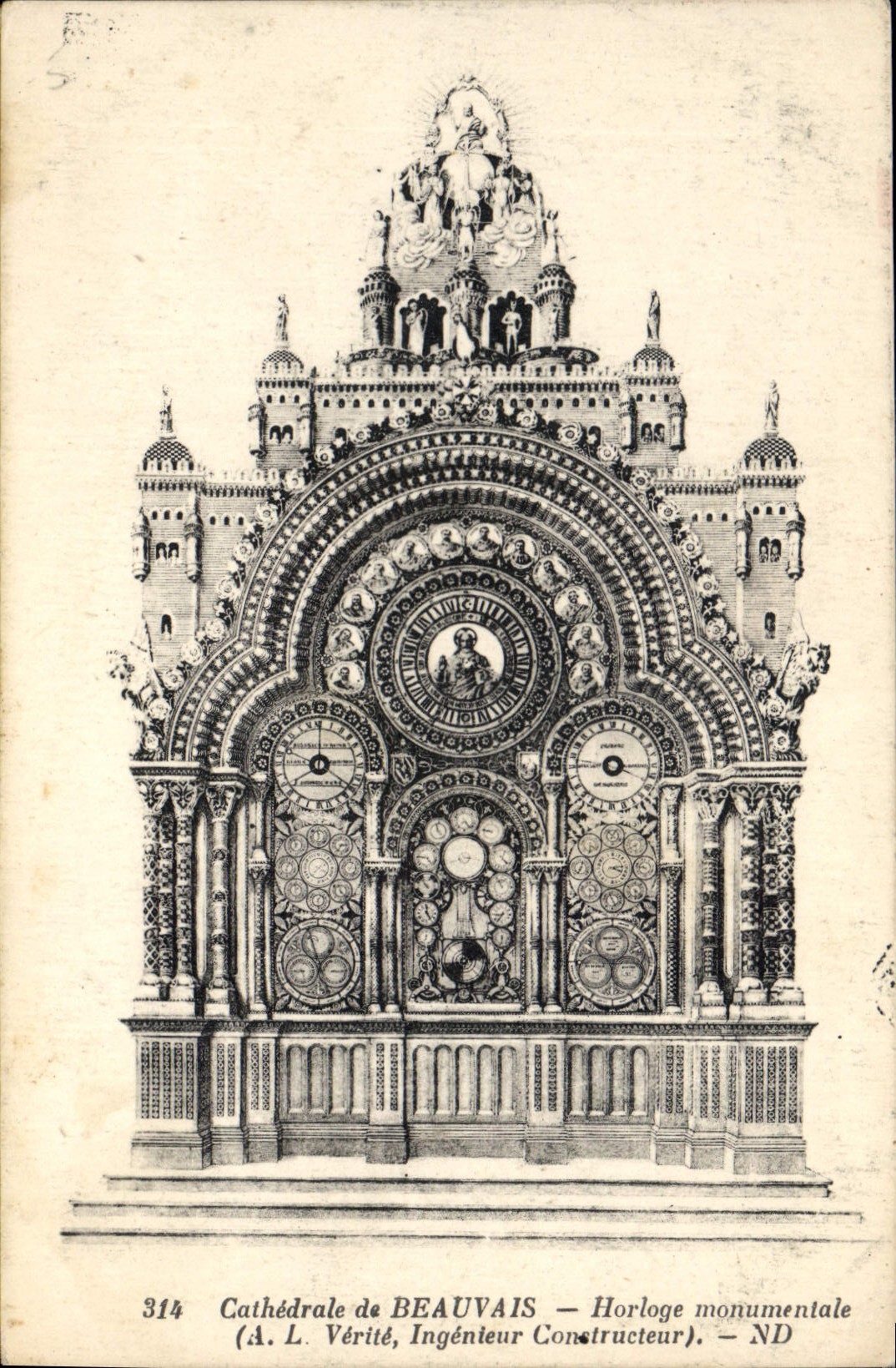 CPA Cathedrale de Beauvais Horloge monumentale