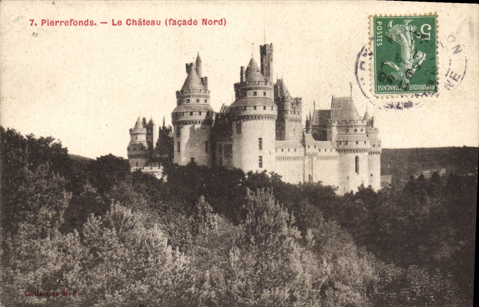 CPA Pierrefonds Le Chateau facade Nord