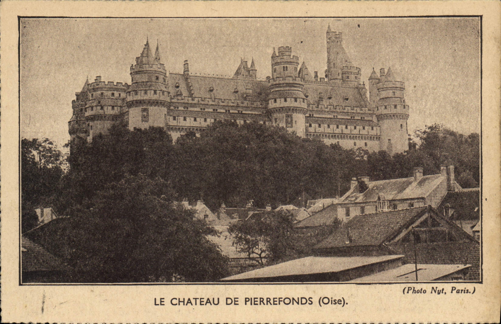 CPA Le Chateau de Pierrefonds Oise 
