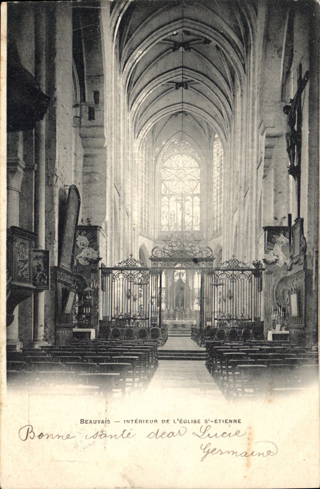 CPA Beauvais interieur de l'Eglise St Etienne