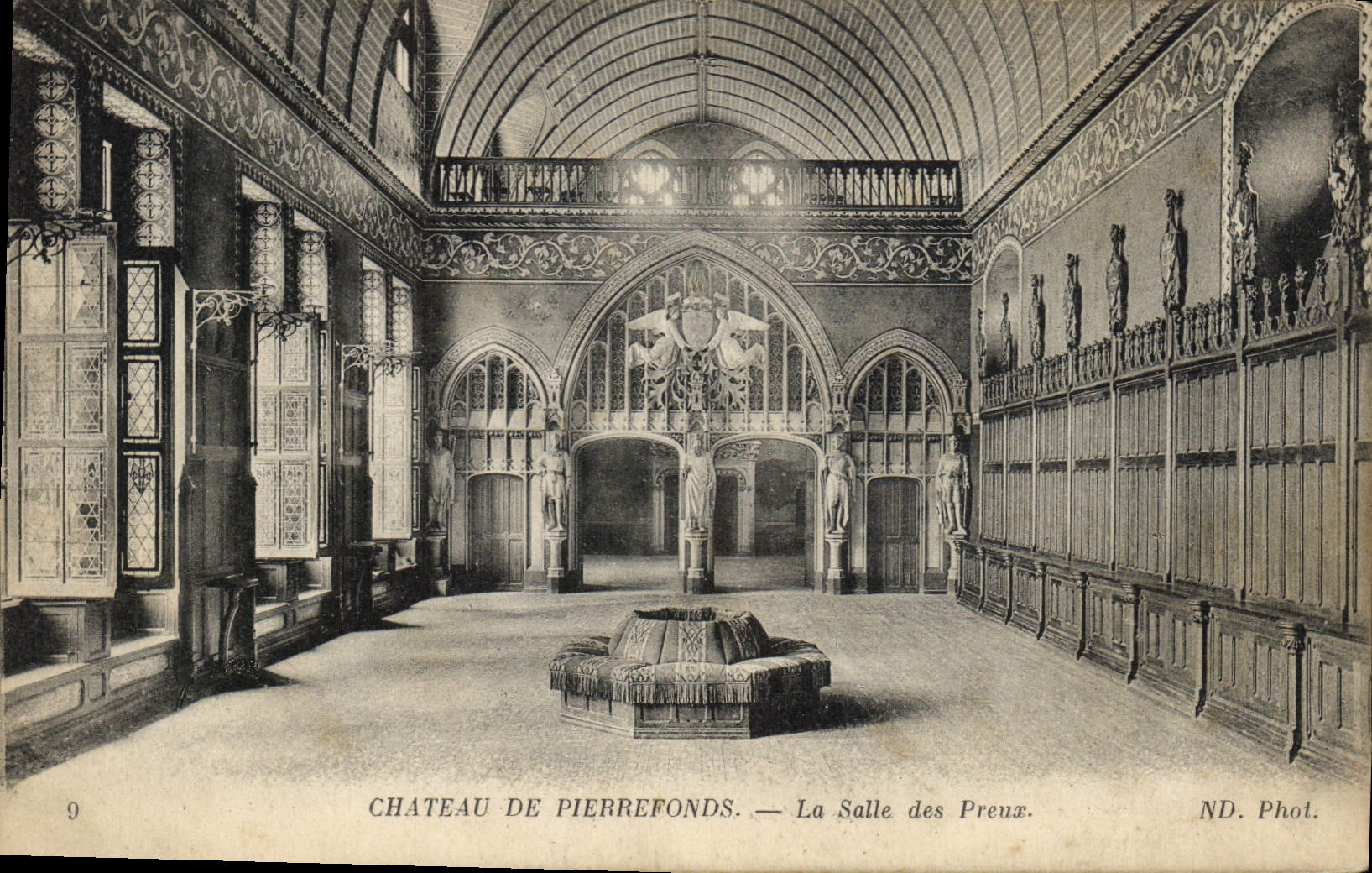 CPA Chateau de Pierrefonds la Salle des Preux 