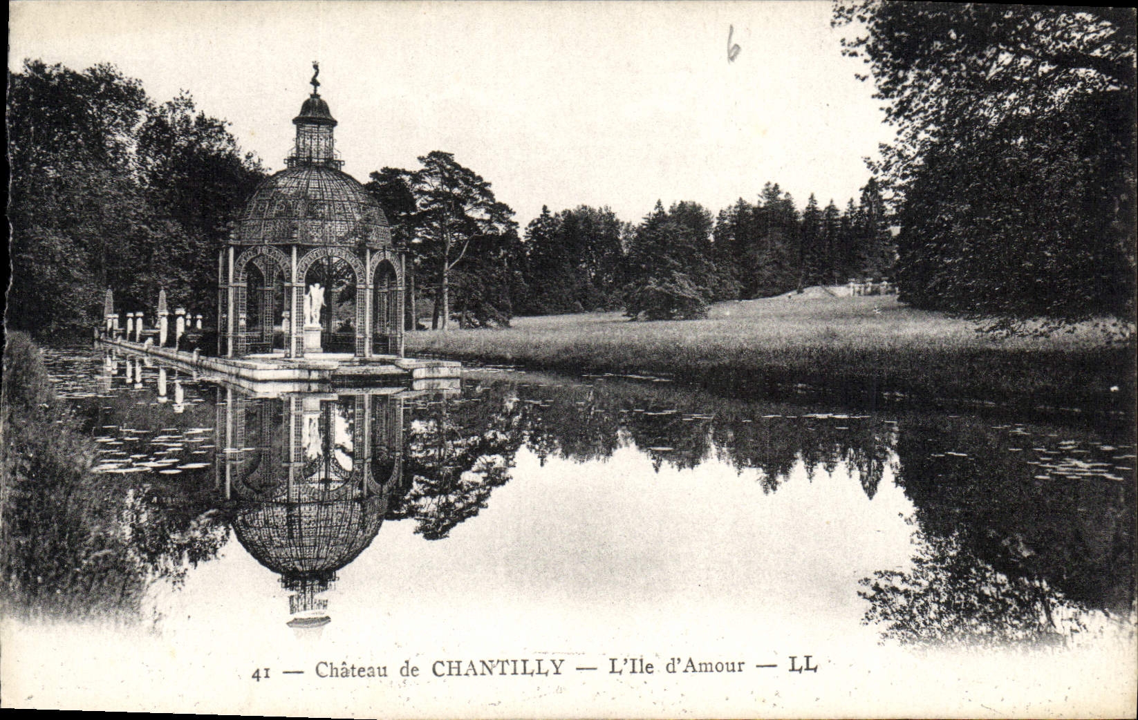 CPA Chateau de Chantilly L'Ile d'Amour 