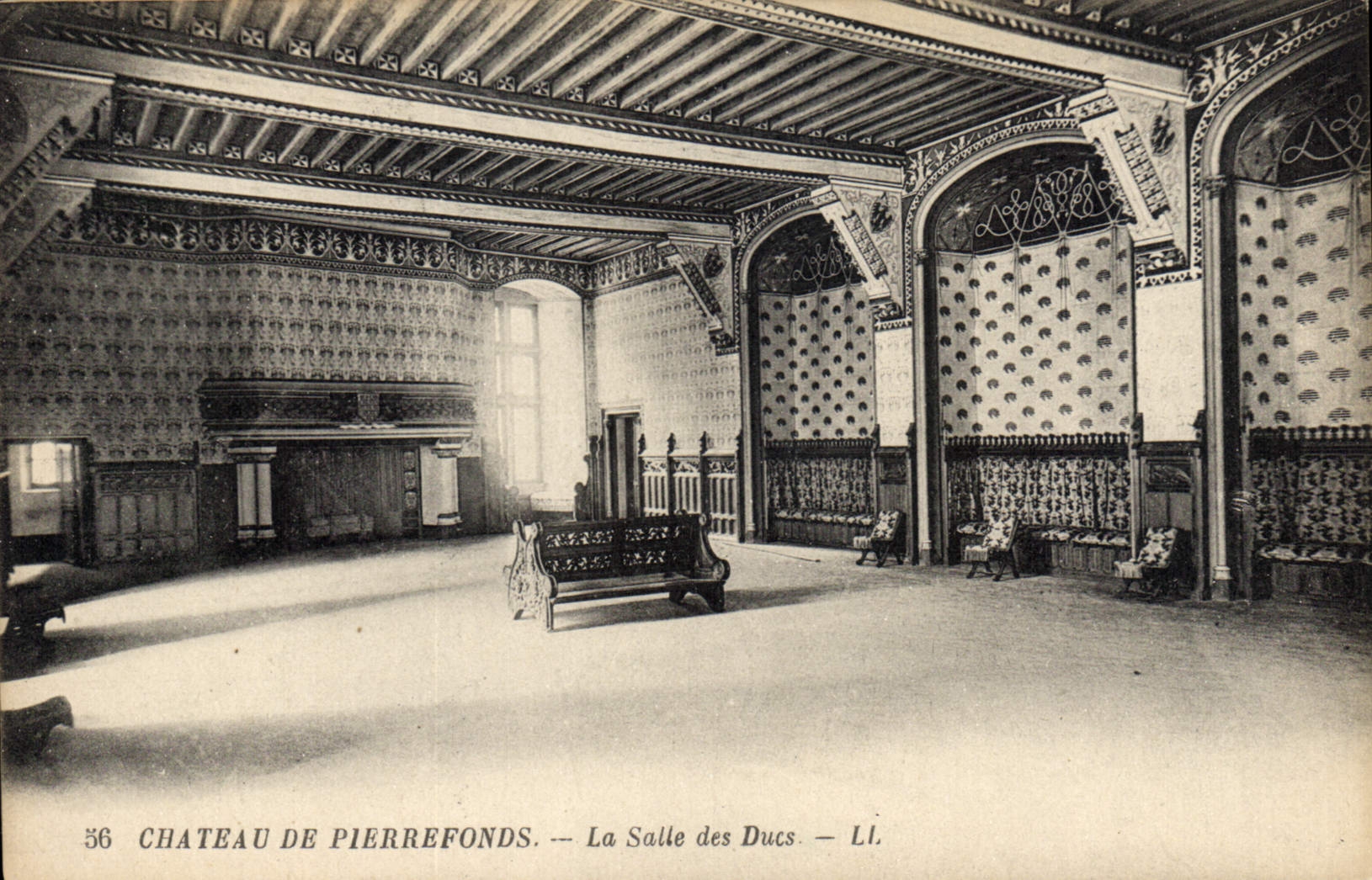 CPA Chateau de Pierrefonds la Salle des Ducs