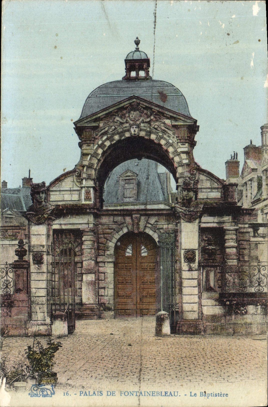 CPA Palais de Fontainebleau le Baptistere 