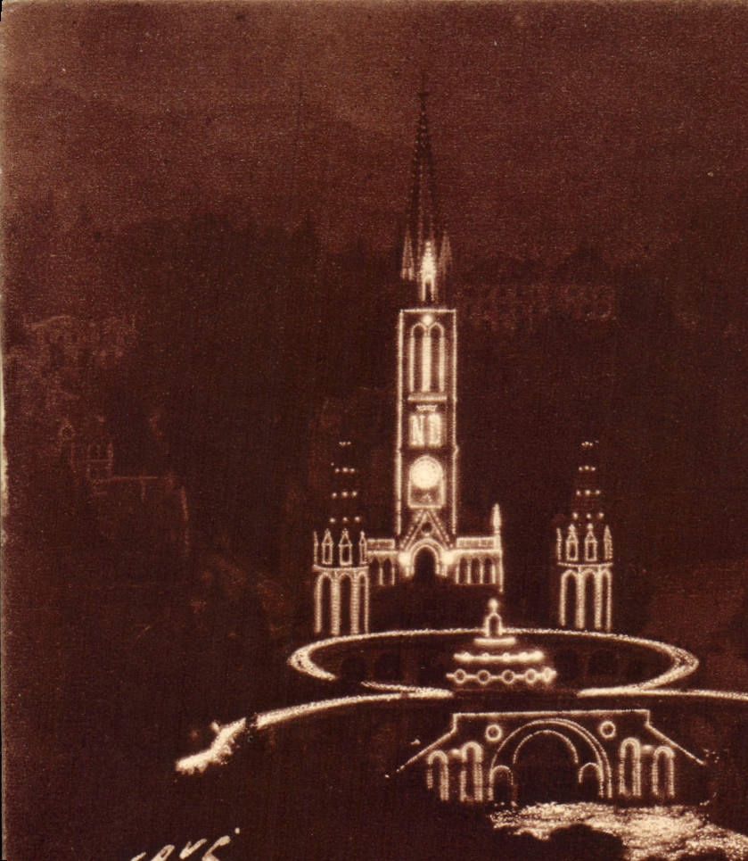 CPA Toute la France Lourdes H P le Rosaire du Soir 