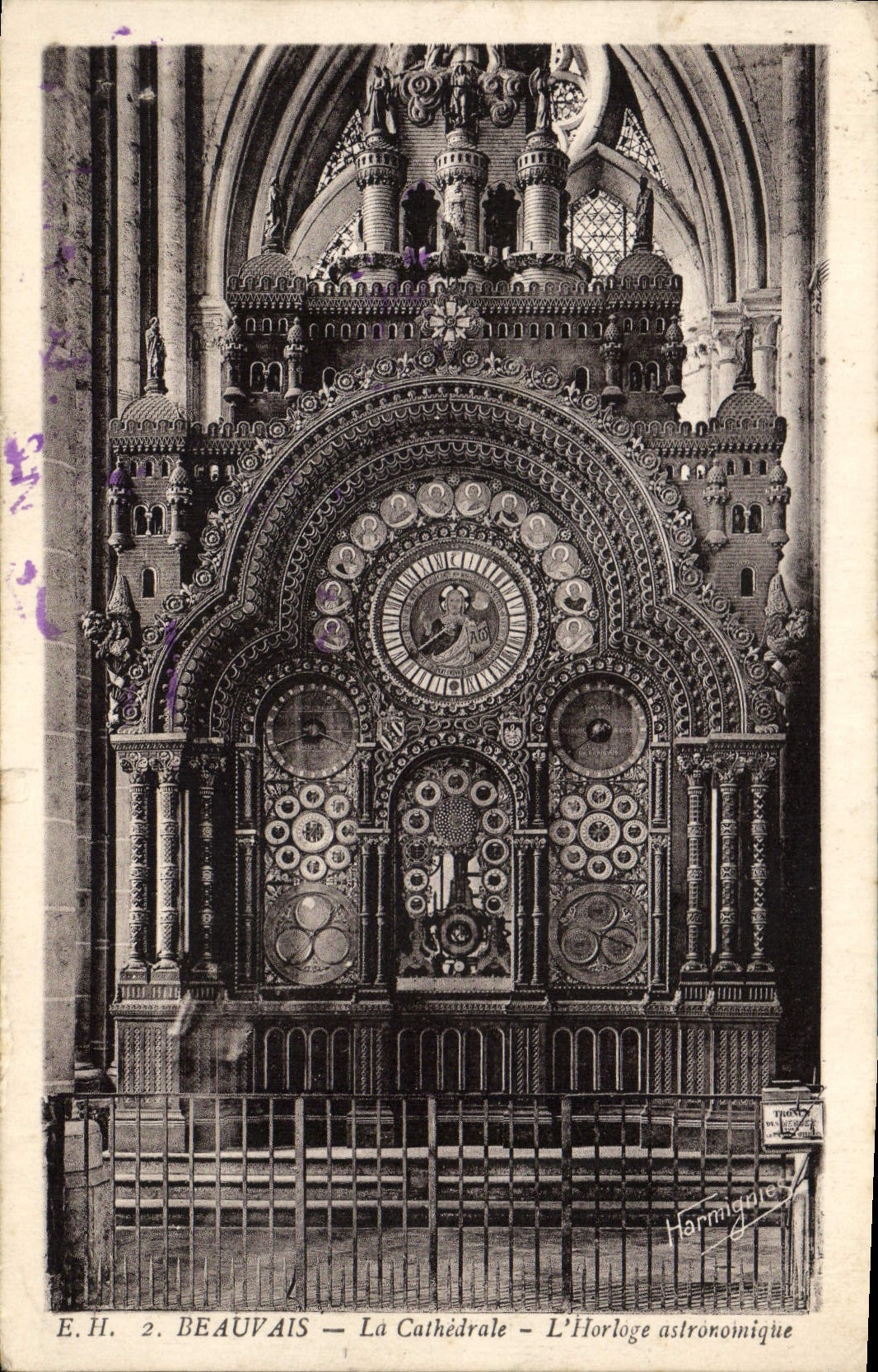 CPA Beauvais la Cathedrale l'Horloge astronomique 