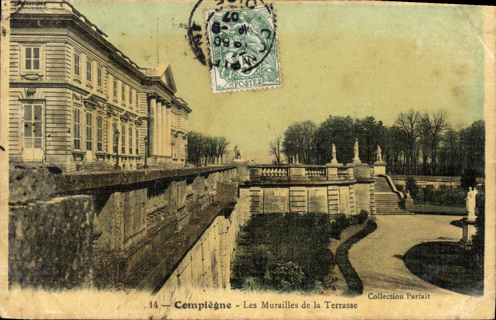 CPA Compiegne Les Murailles de la Terrasse (carte toilee)