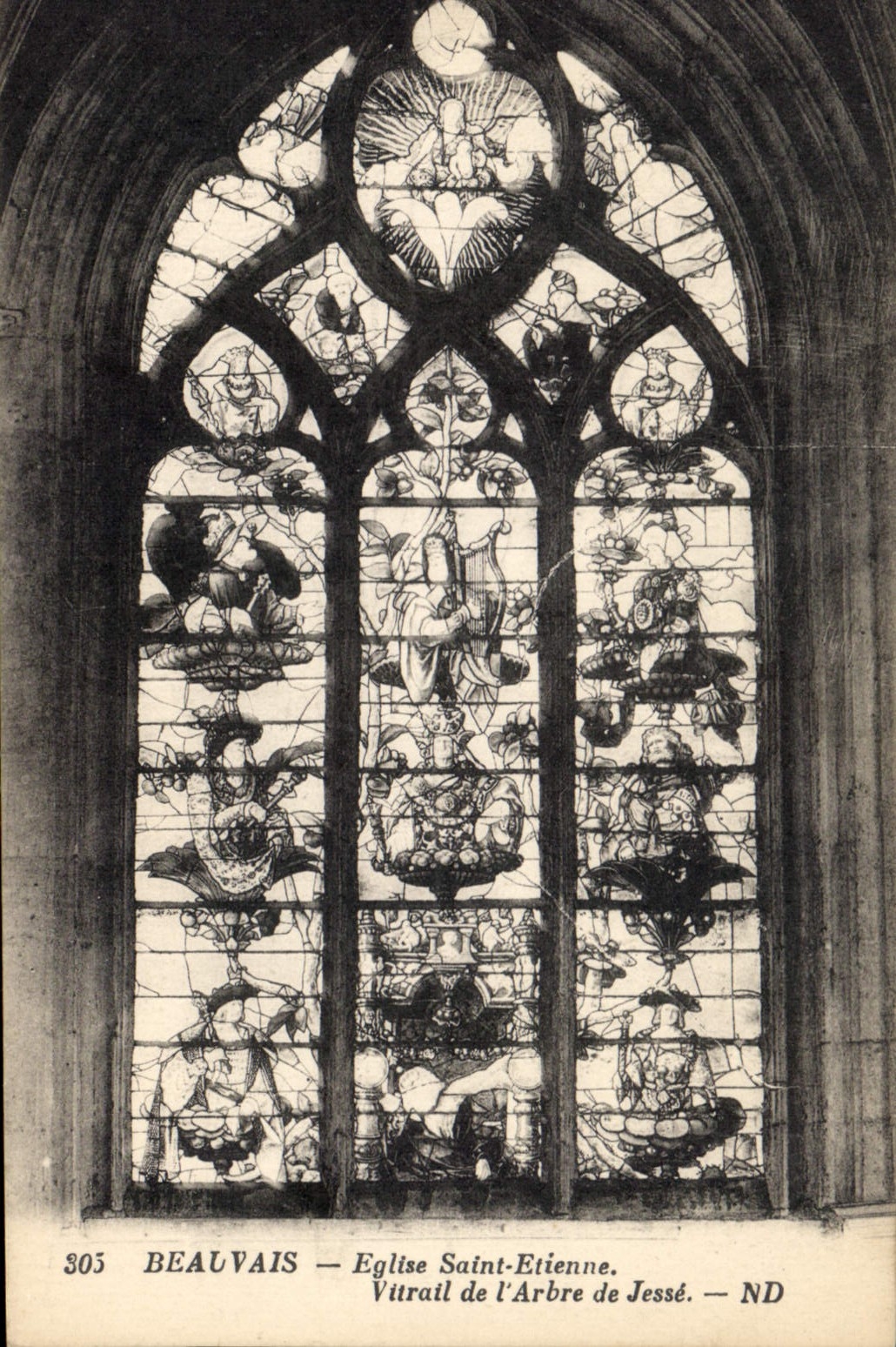 CPA Beauvais Eglise Saint Etienne Vitrail de l'Arbre de Jesse 