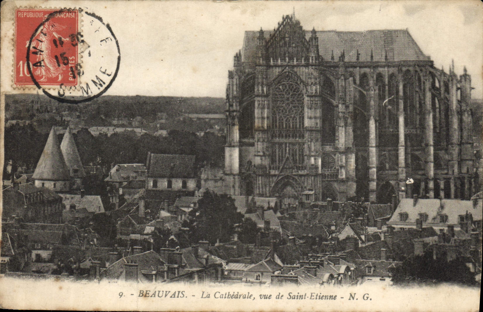CPA Beauvais  La Cathedrale vue de Saint Etienne 