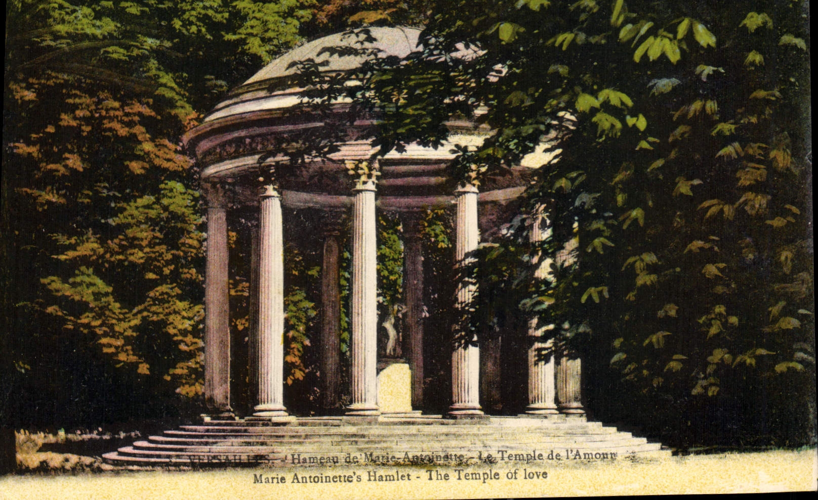 CPA Versailles Hameau de Marie Antoinette Le Temple de l'Amour 