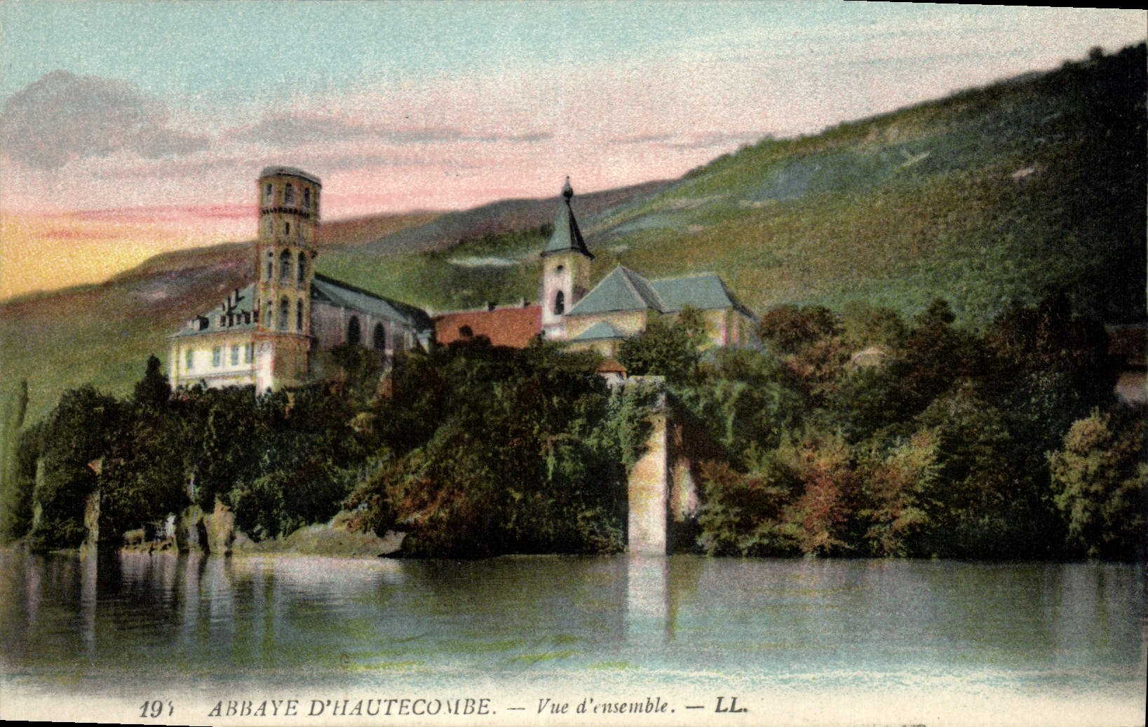 CPA Abbaye d'Hautecombe Vue d'Ensemble