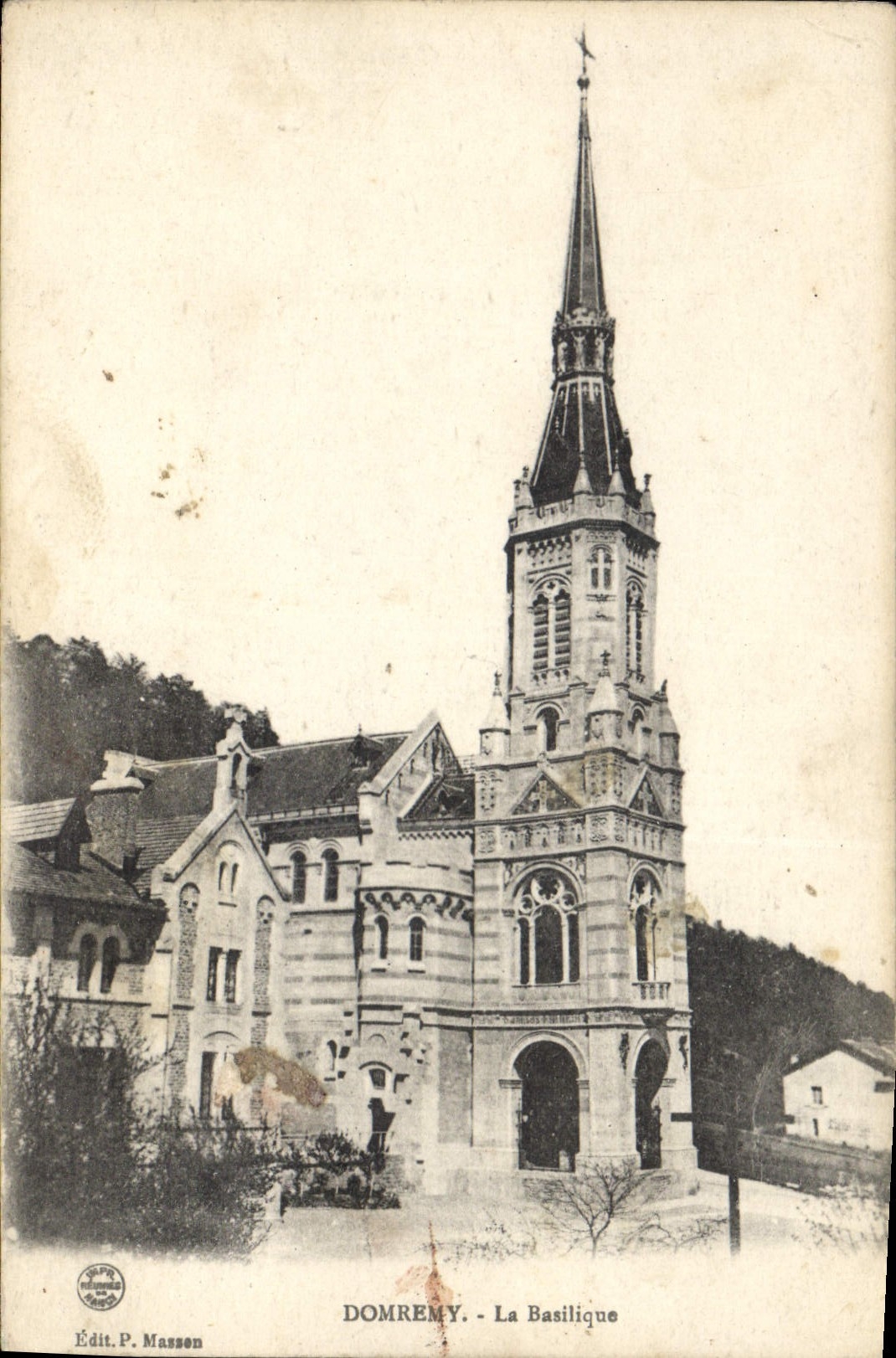 CPA Domremy La Basilique 