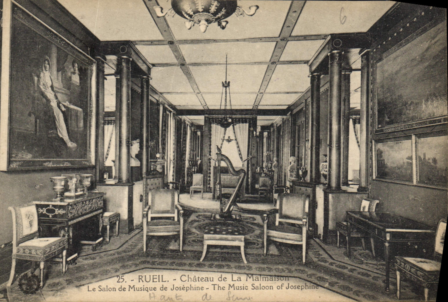 CPA Rueil Chateau de la Malmaison Le Salon de Musique de Josephine