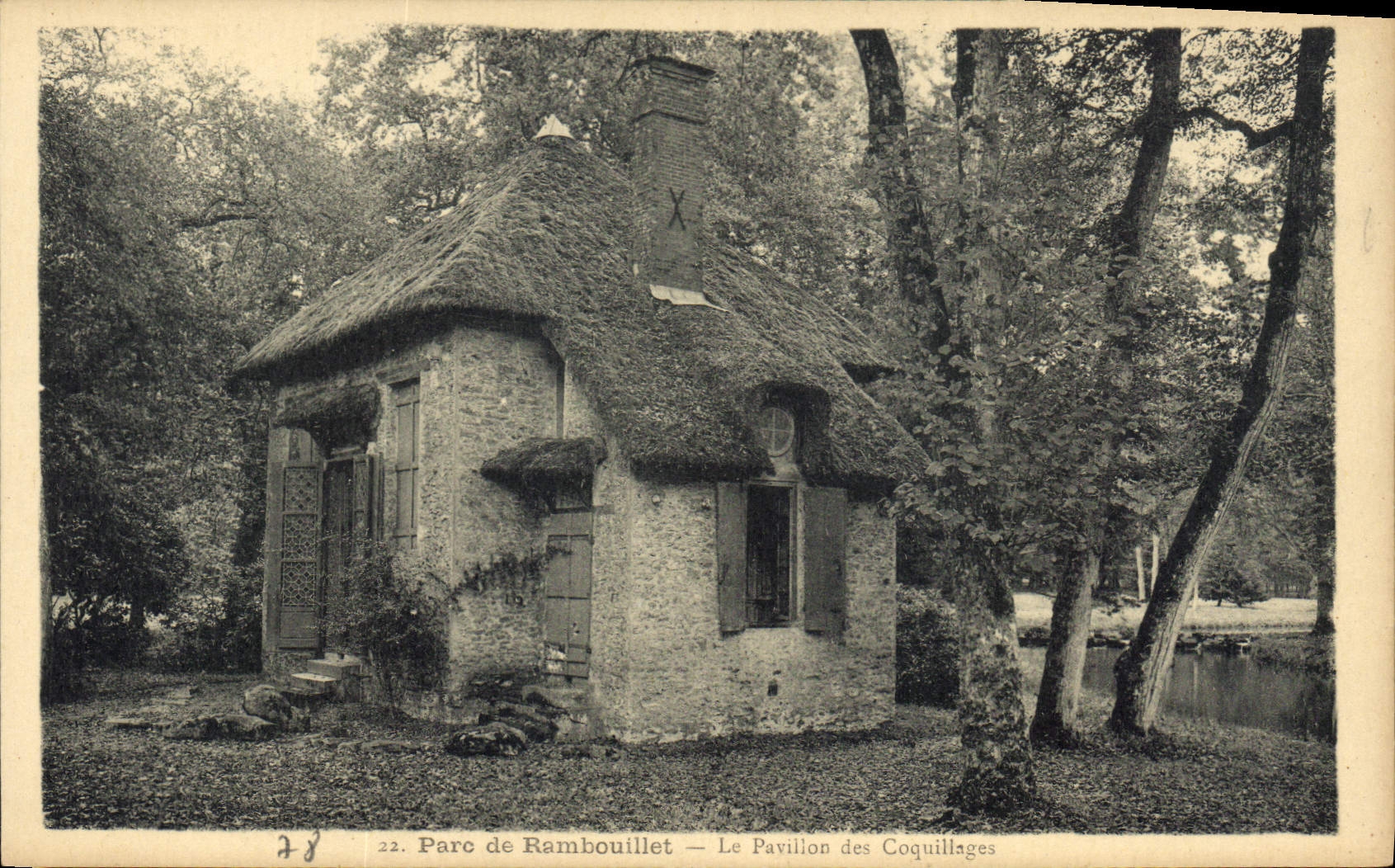 CPA Parc de Rambouillet Le Pavillon des Coquillages