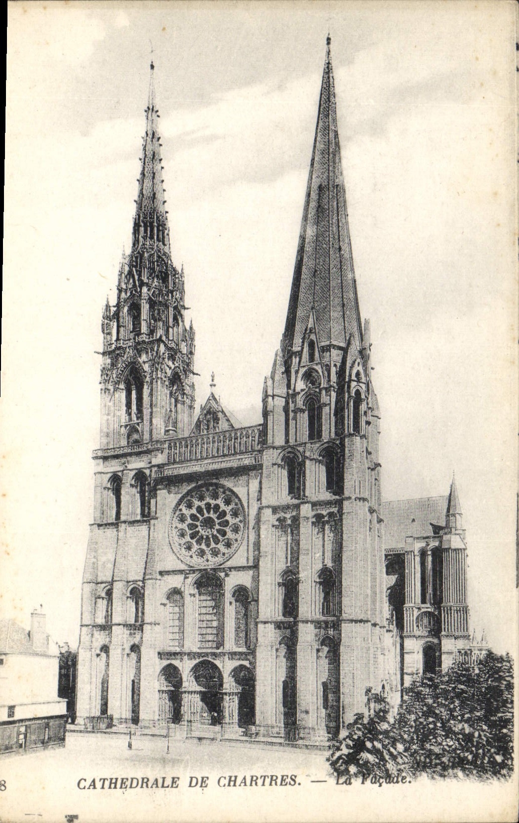 CPA Cathedrale de Chartres La Facade 