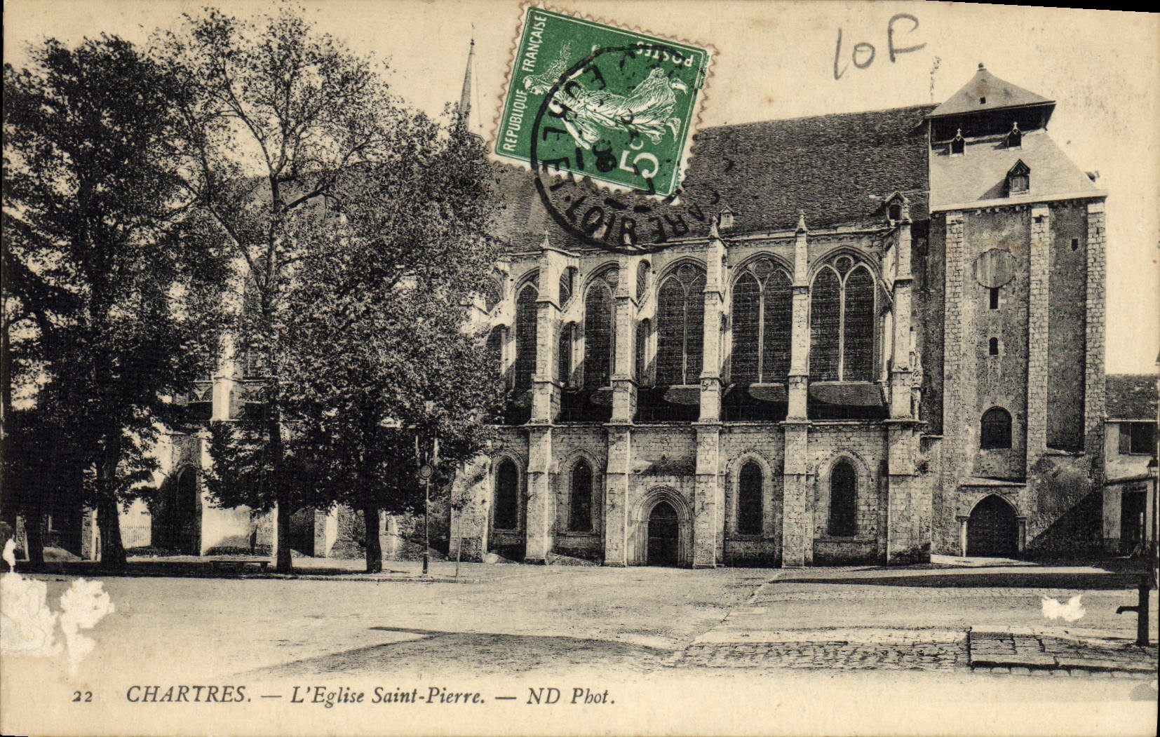CPA Chartres L'Eglise Saint Pierre 