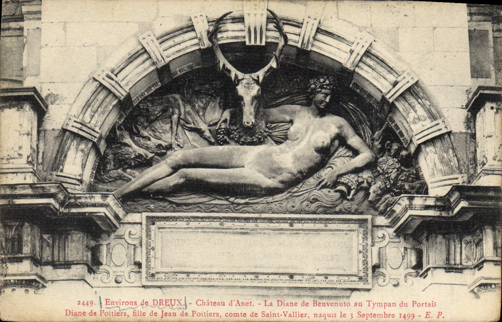 CPA Environs de Dreux Chateau d'Anet La Diane de Benvenuto au tympan du portail