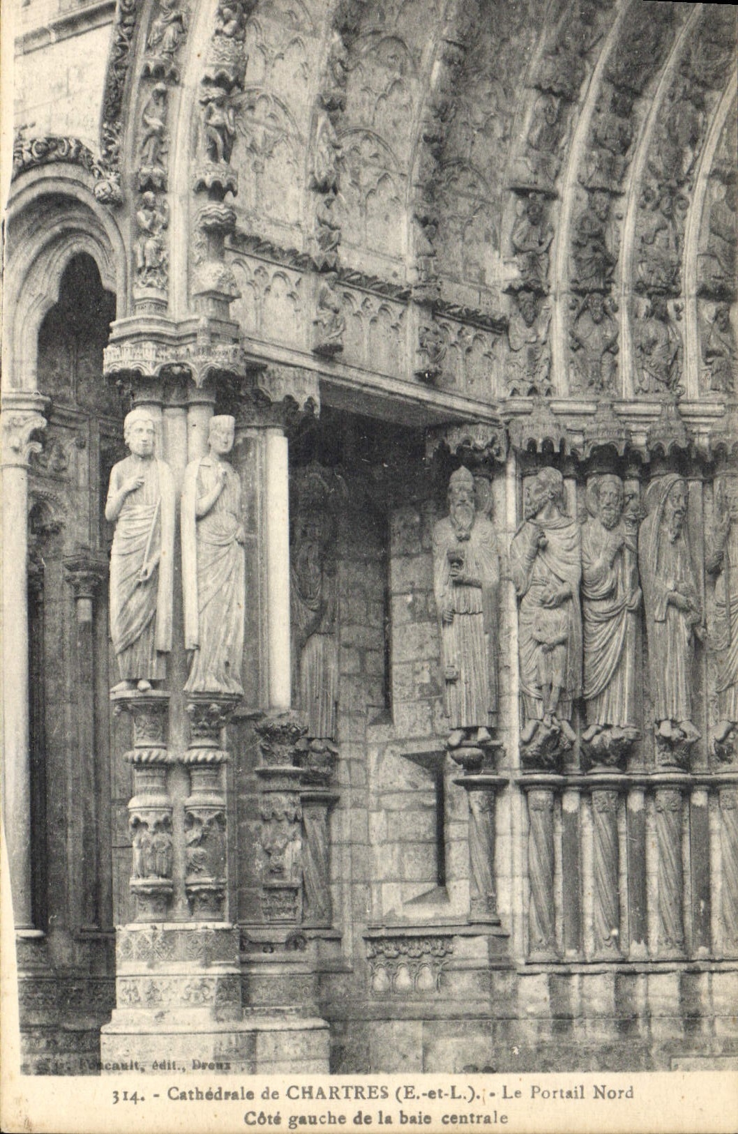 CPA Cathedrale de Chartres E et L Le Portail Nord