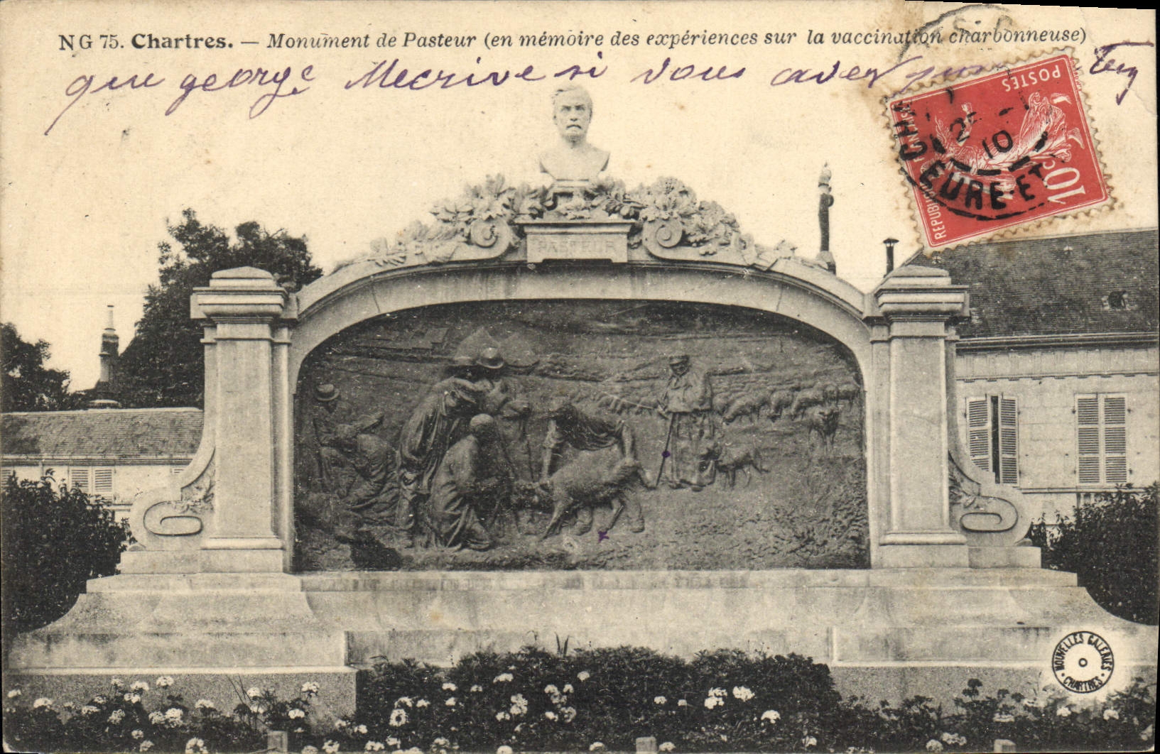 CPA Chartres Monument de Pasteur 