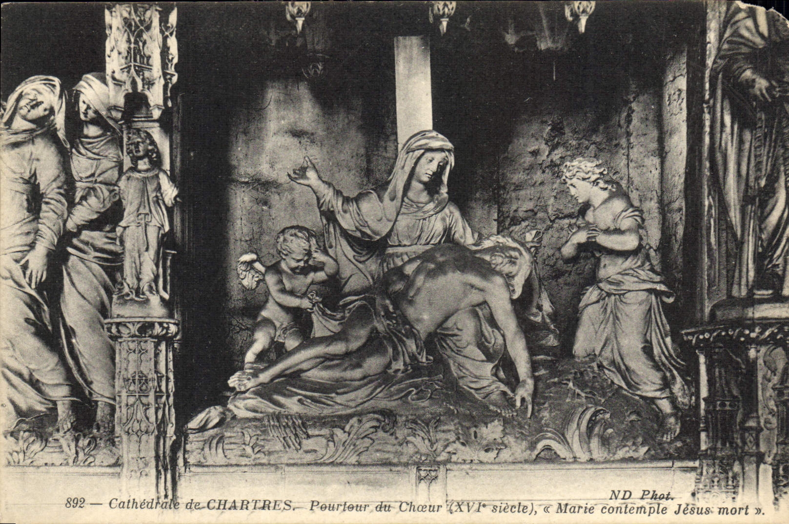 CPA Cathedrale de Chartres Pourtour du Choeur 