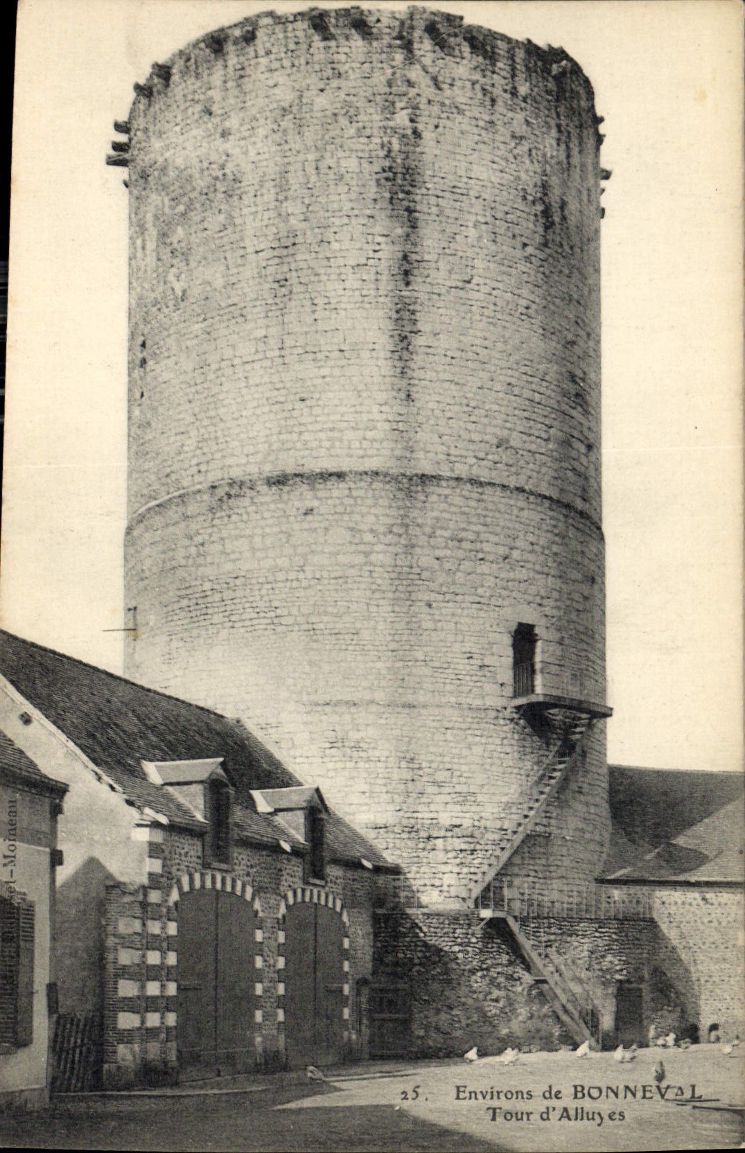 CPA Environs de Bonneval Tour d'Alluyes 
