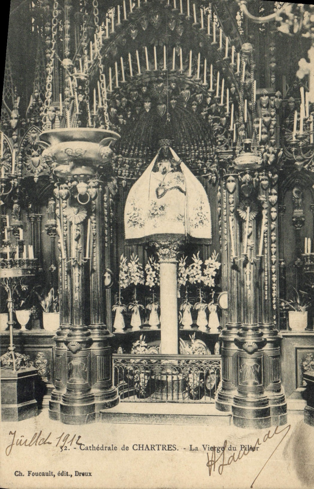 CPA Cathedrale de Chartres La Vierge du Pilier 