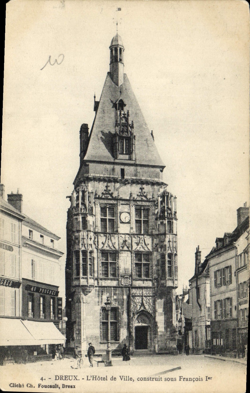 CPA Dreux L'Hotel de Ville 