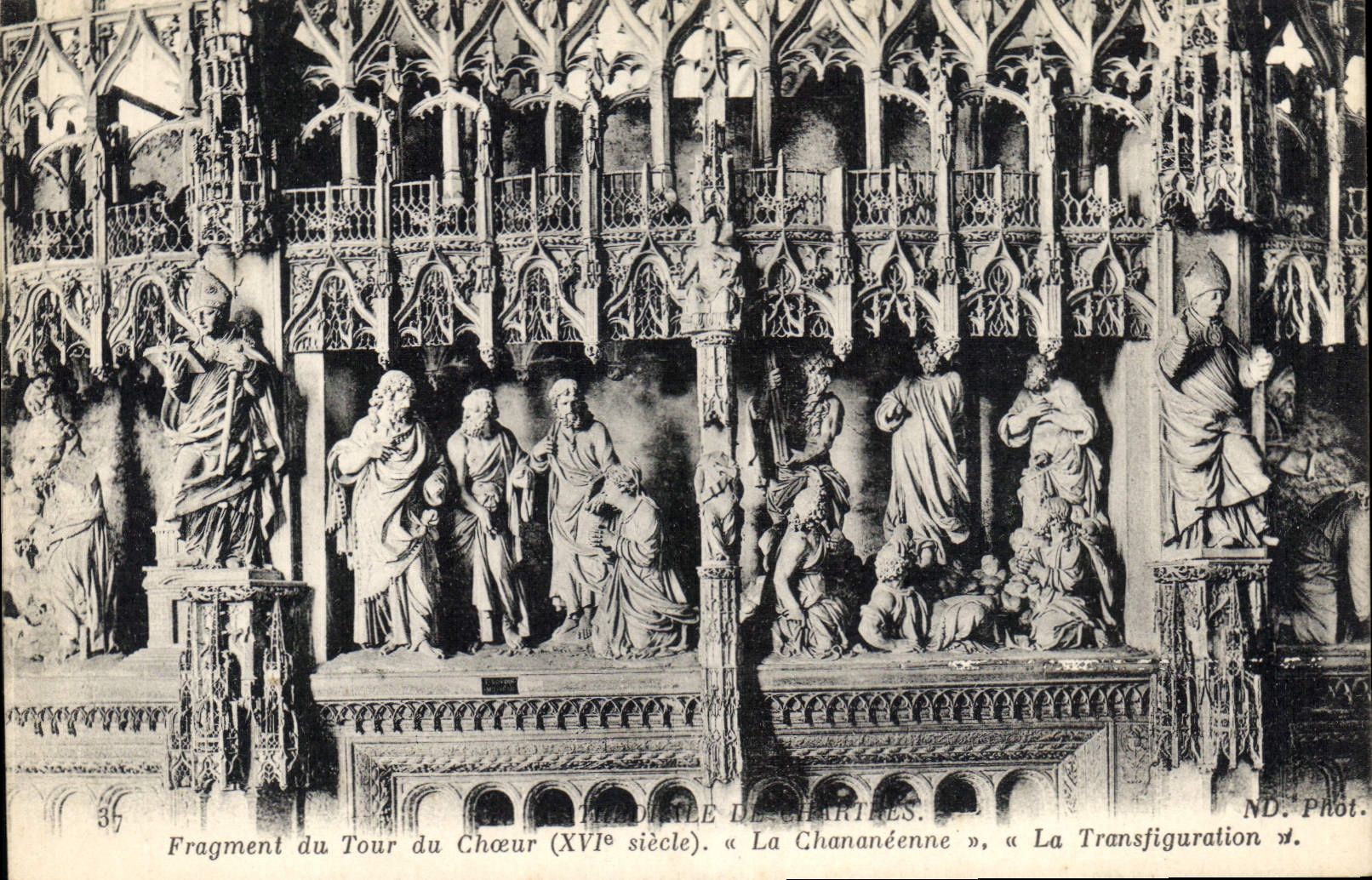 CPA Fragment du Tour du Choeur La Chanoneenne 