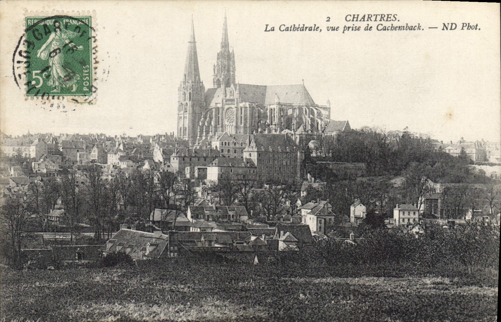 CPA Chartres La Cathedrale vue prise de Cachemback 