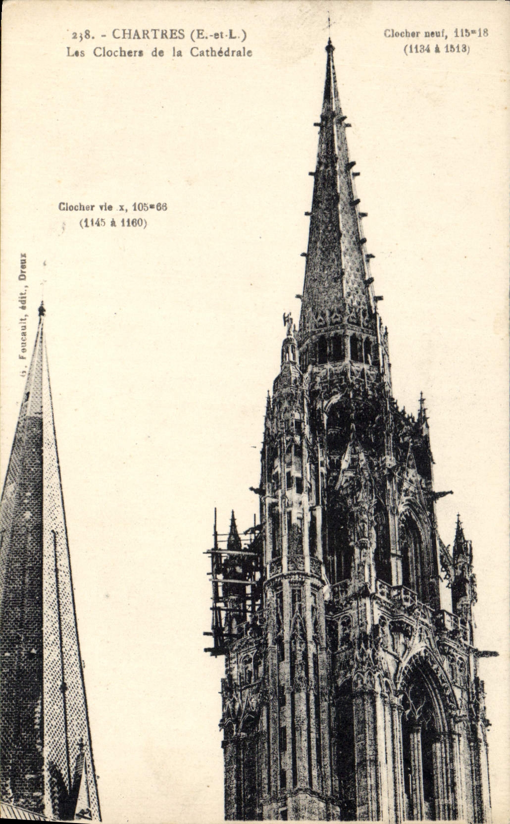 CPA Chartres E et L Les Clochers de la Cathedrale 