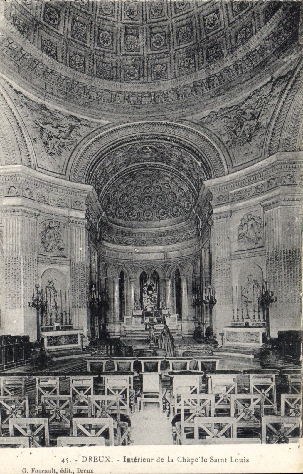 CPA Dreux Interieur de la Chapelle Saint Louis