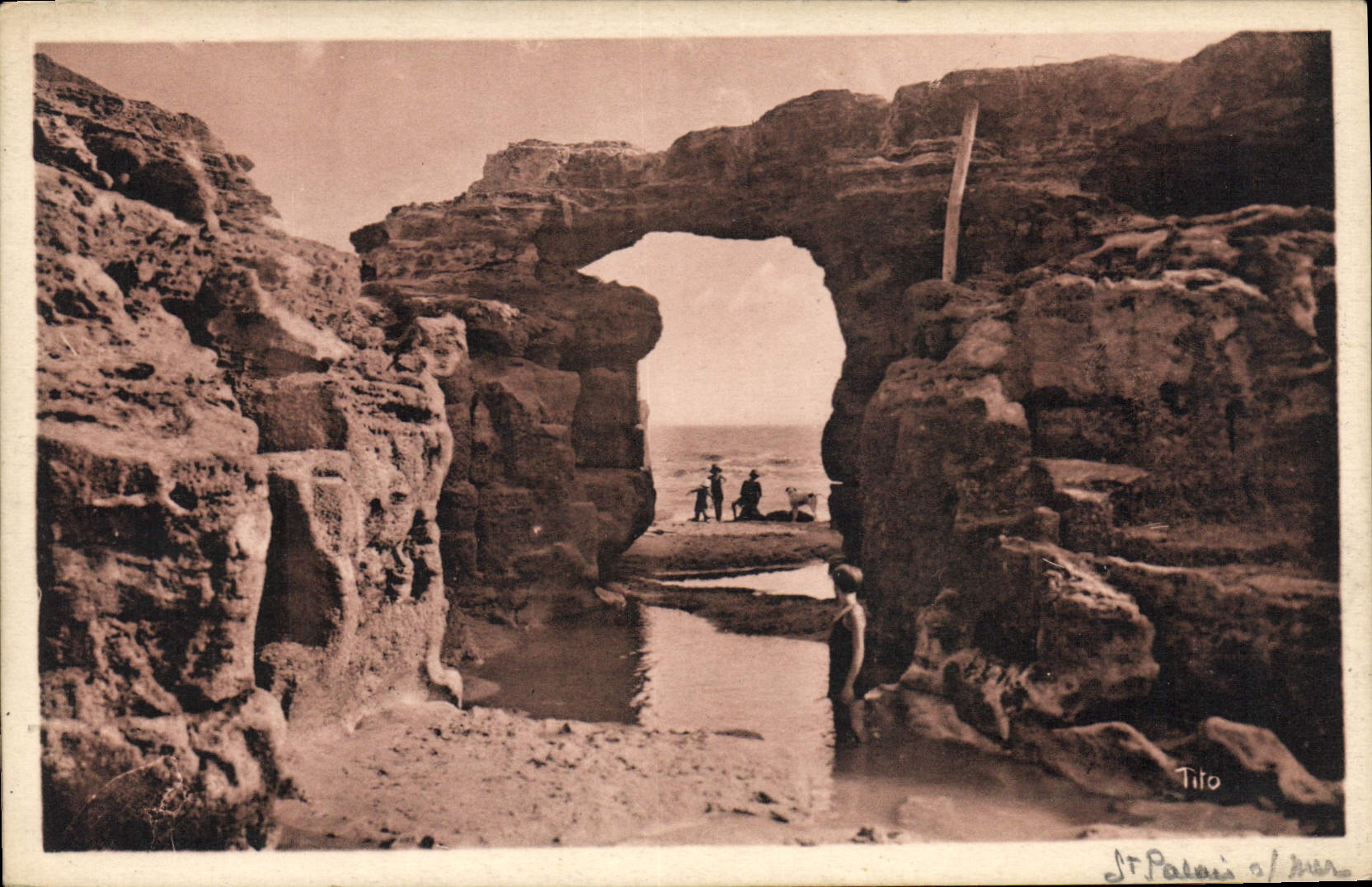 CPA Saint Palais sur Mer Cote d'Argene Le Pont du Diable 