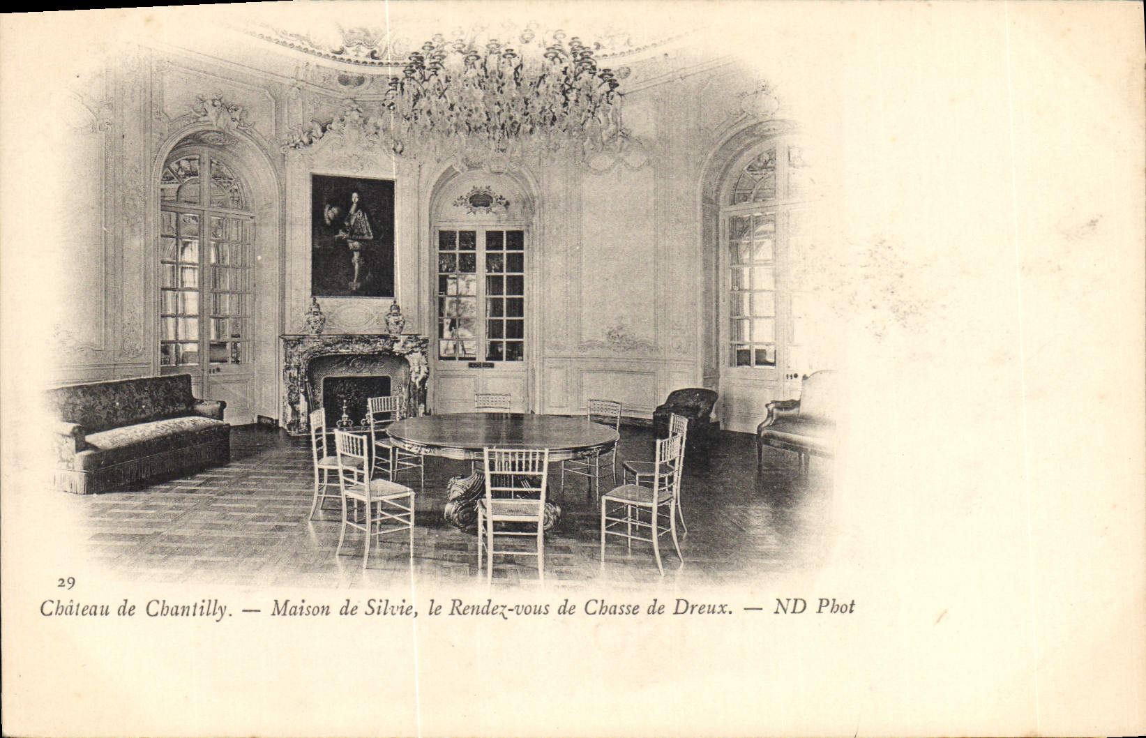 CPA Chateau de Chantilly Maison de Silvie