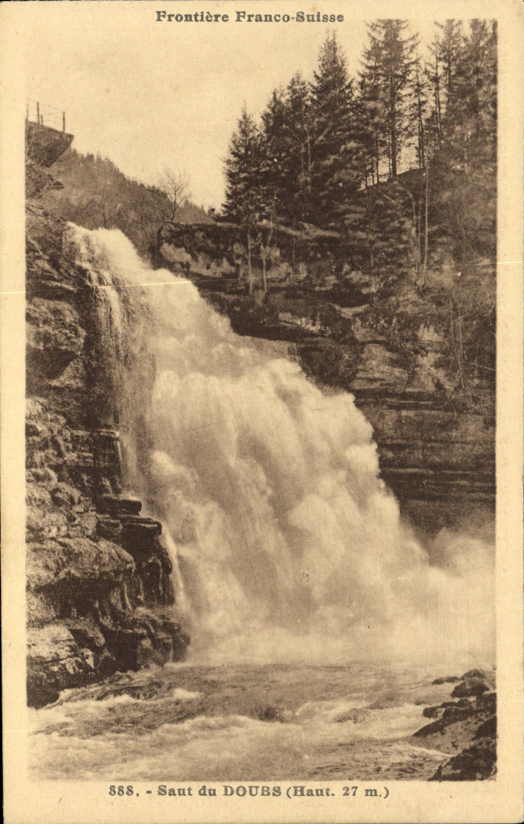 CPA Frontiere Franco Suisse Saut du Doubs 