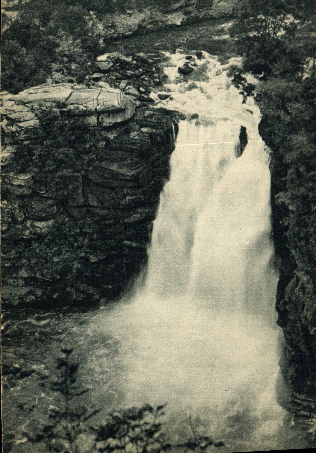 CPA Le Saut du Doubs 