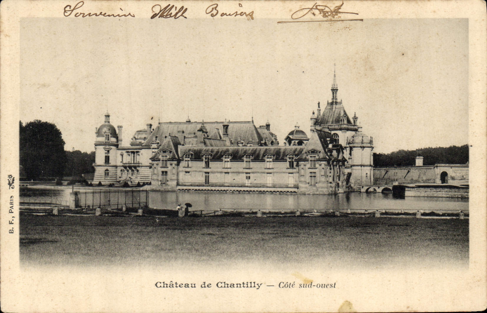 CPA Chateau de Chantilly Cote sud ouest