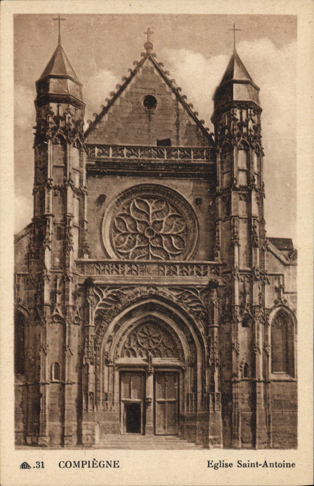CPA Compiegne Eglise Saint Antoine 