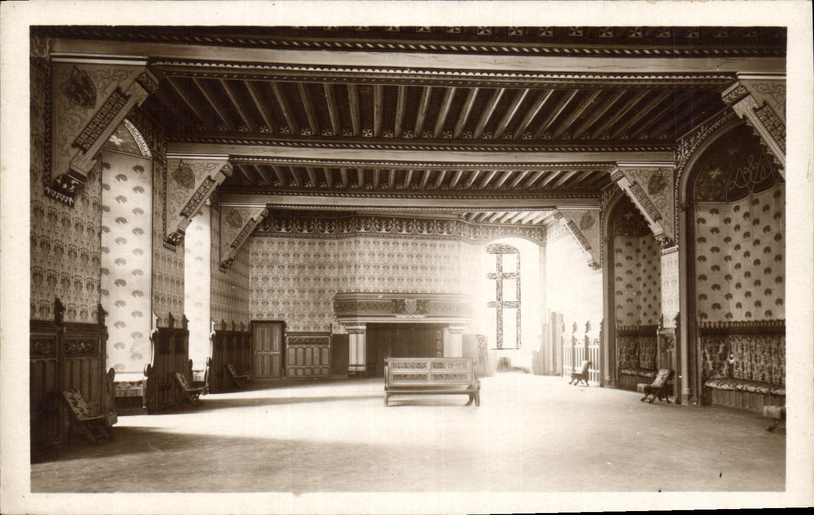 CPA Chateau de Pierrefonds Salle des Ducs