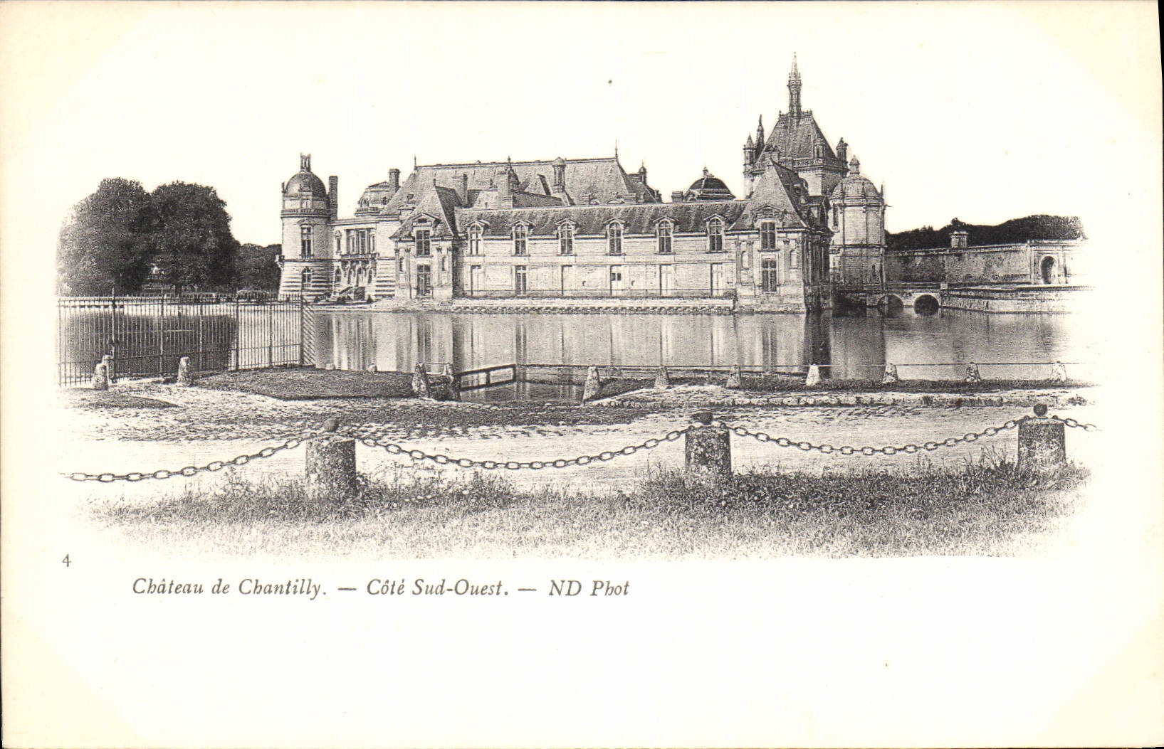 CPA Chateau de Chantilly Cote Sud Ouest 