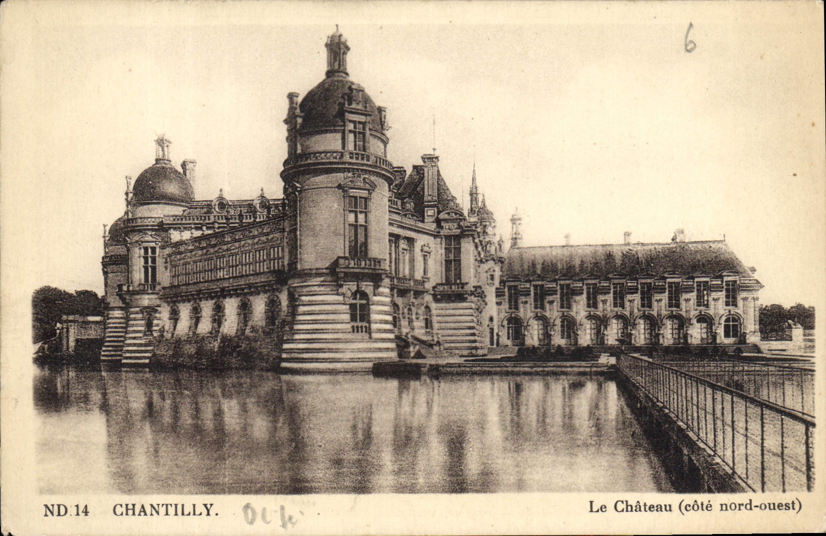CPA Chantilly Le Chateau cote nord ouest 