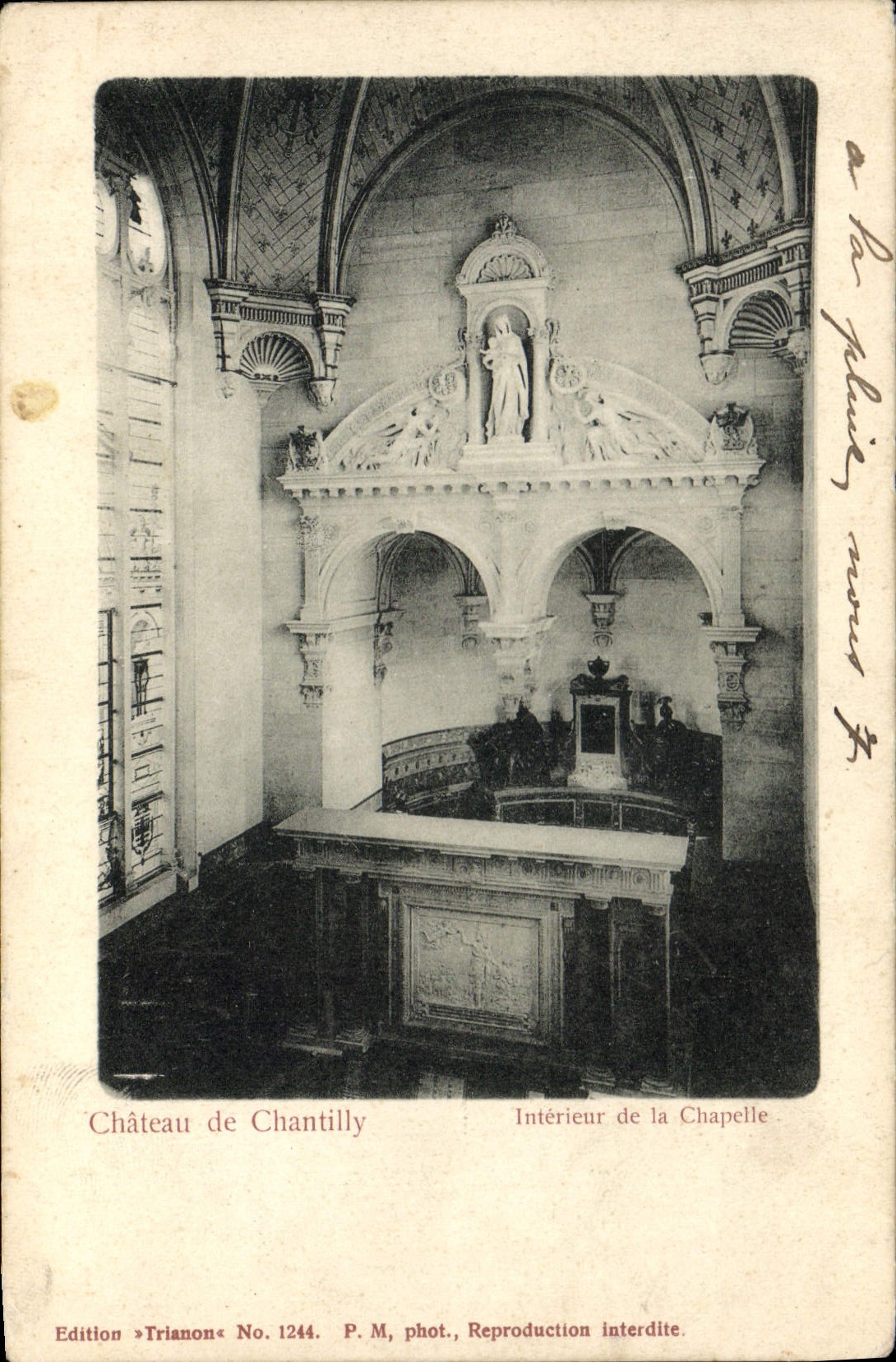 CPA Chateau de Chantilly Interieur de la Chapelle