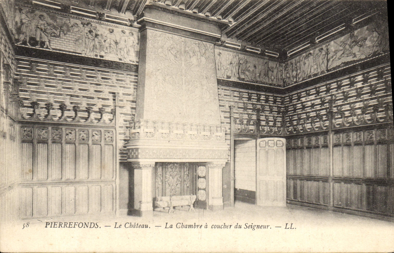 CPA Pierrefonds Le Chateau La chambre a coucher du Seigneur 