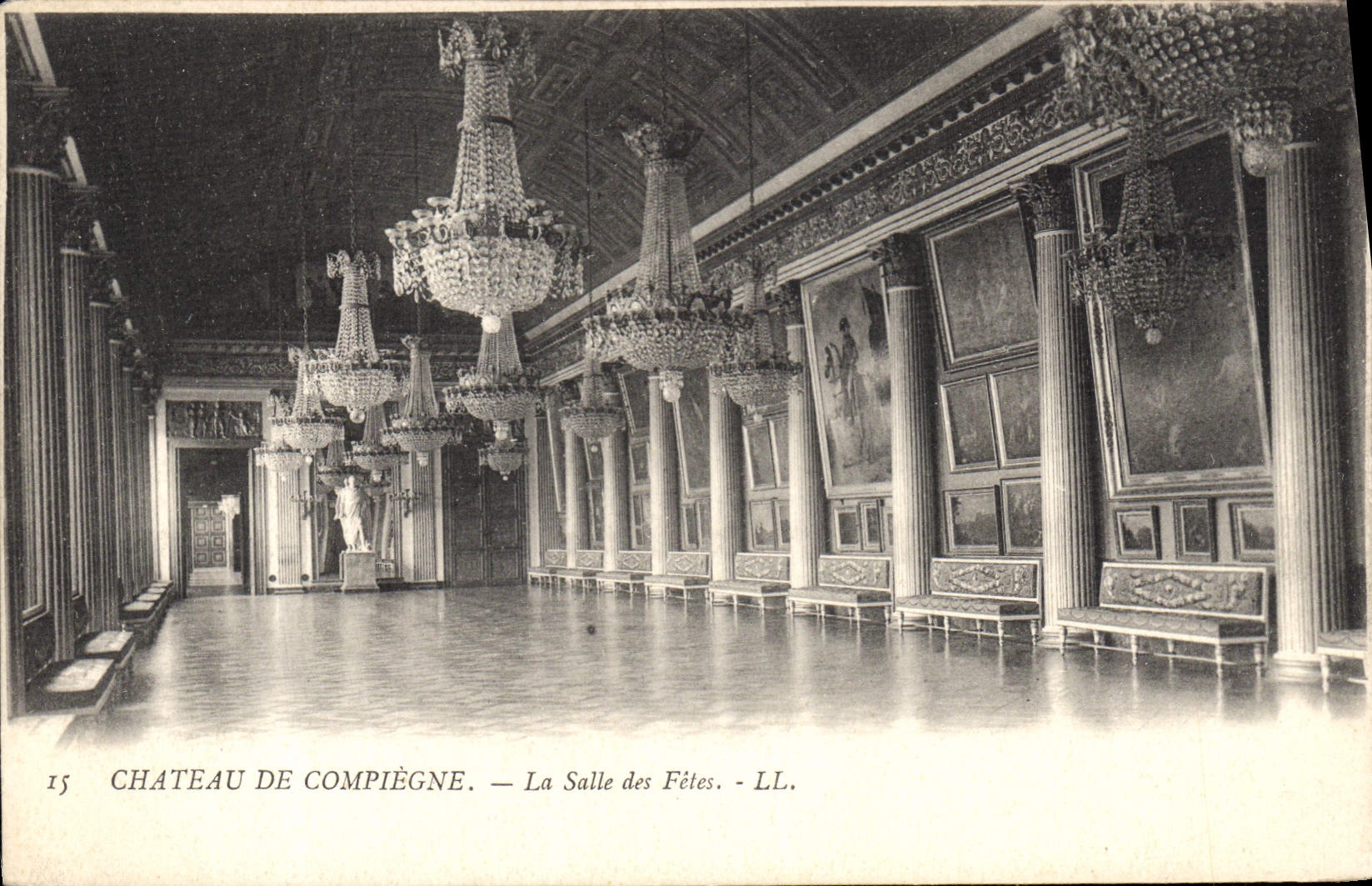 CPA Chateau de Compiegne la Salle des Fetes 