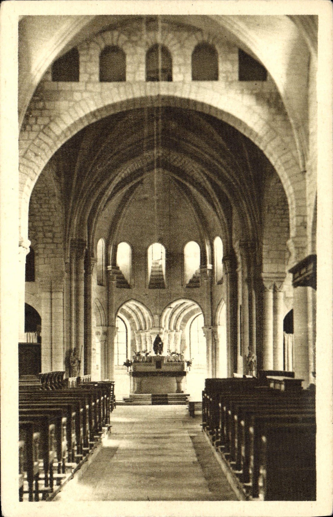 CPA Morienval Oise l'Eglise Notre Dame Ancienne Eglise Abbatiale des Benedictines Mon hist des X XI