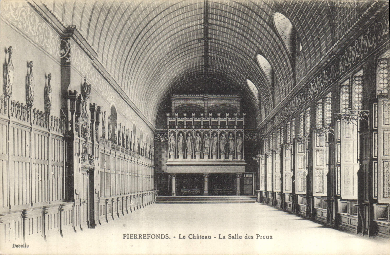 CPA Pierrefonds le Chateau la Salle des Preux 