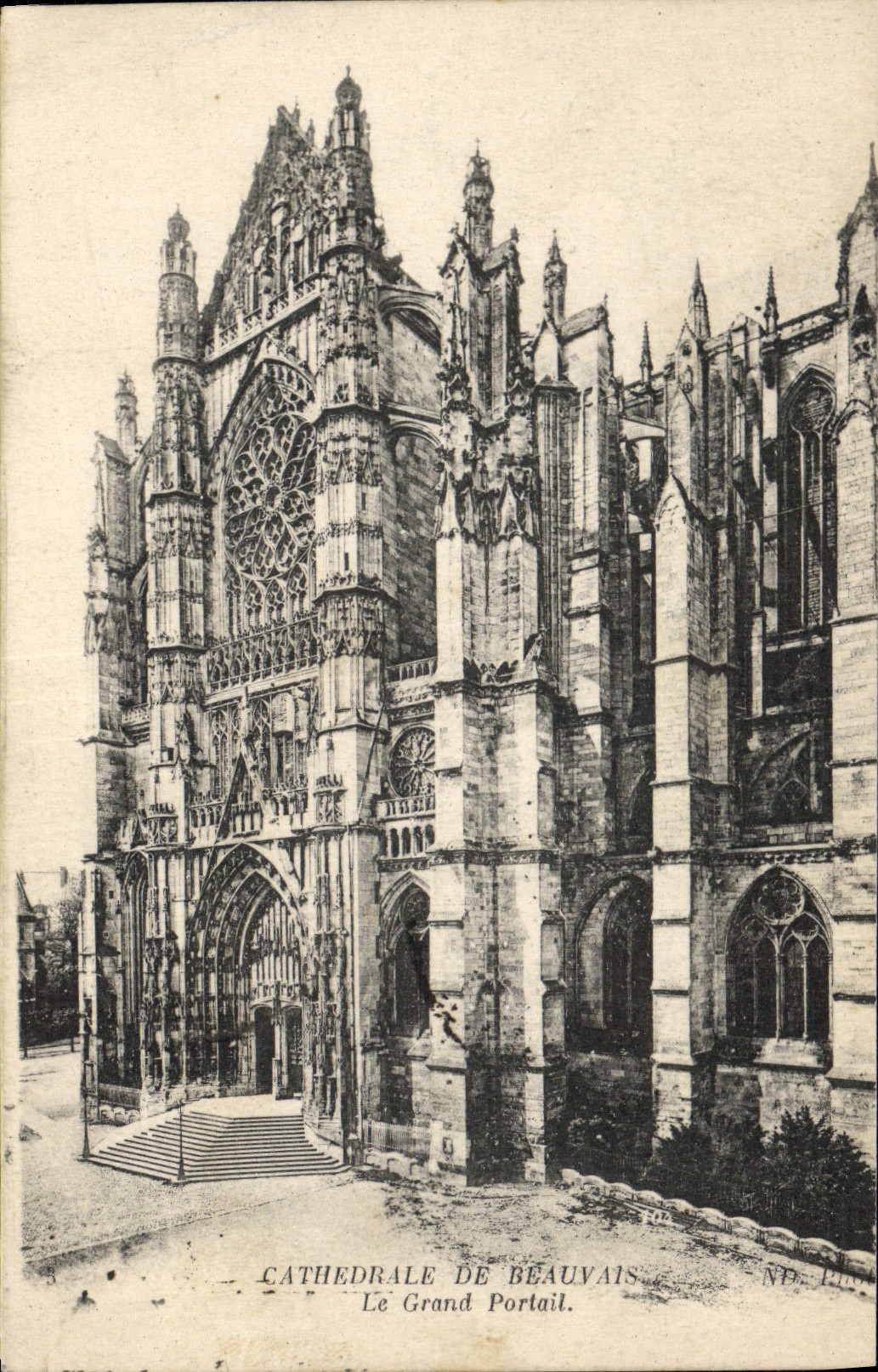CPA Cathedrale de Beauvais le Grand Portail 